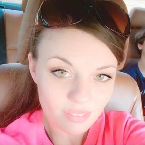 Meet your Posher, Kathleen